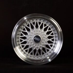479 17" × 8.5J · 5x114.3 / 5x120 · ET20 · Mi-Gl