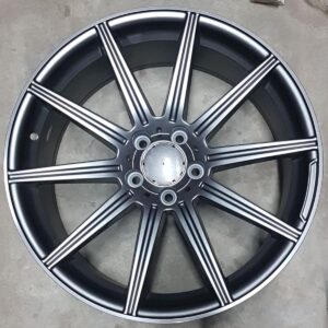 r504 19" × 9.5J · 5x112 · ET43 · Titanium With Machine Face