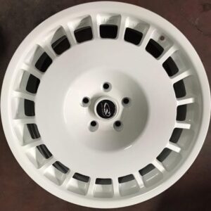 Rota D-154 18" × 8.5J · 5x112 · ET45 · White