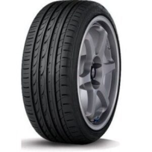 Accelera phi 265/30R20