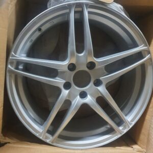 EST W 004 17" × 7J · 5x112 · ET0 · GREY