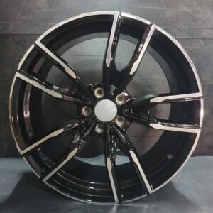 818 new 19" × 8.5J · 5x112 · ET26 · Black Machined Face