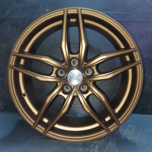 P2725 18" × 8J · 5x114.3 · ET38 · Gm67+F