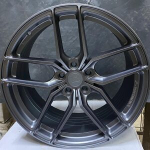 zp 18" × 8.5J · 5x114.3 · ET33 · E-01 U4Gra