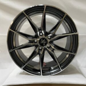P2017 18" × 8J · 5x114.3 · ET38 · Mugm45Ar