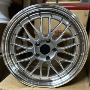 ג'נט 19" × 8.5J · 5x120 · ET35 · HSLP