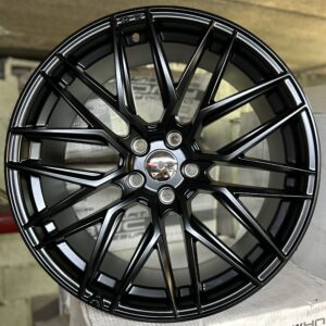 0010 19" × 9.5J · 5x112 · ET35 · Mattblack