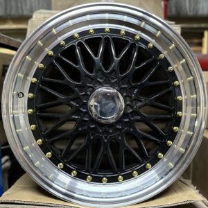 679 19" × 8.5J · 5x112 / 5x120 · ET40 · MB