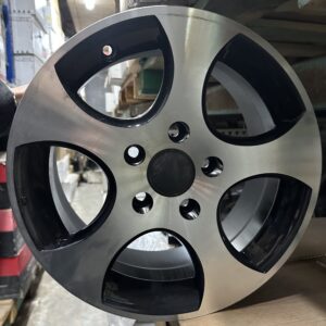 P281 15" × 7J · 5x112 · ET42 · Blackpolish