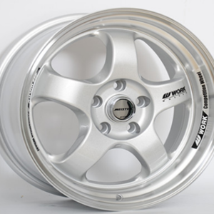 7290c74 17" × 8.5J · 5x114.3 · ET25 · Silver