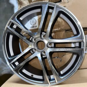 128 18" × 8J · 5x112 · ET35 · GRAY