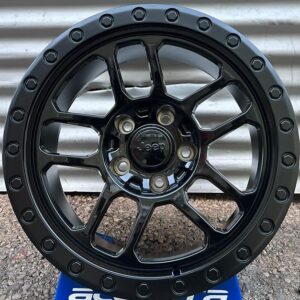 1357 17" × 8.5J · 5x127 · ET0 · Gloss Black