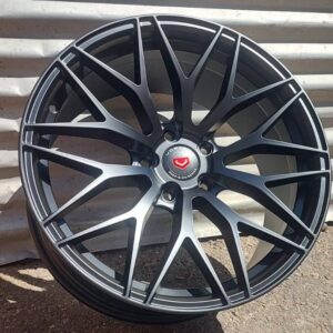 263 18" × 8.5J · 5x120 · ET35 · Black