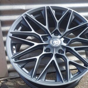 215 19" × 8.5J · 5x130 · ET38 · GUN