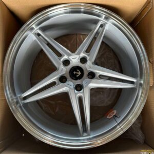 bx03 21" × 9J · 5x114.3 · ET32 · Black